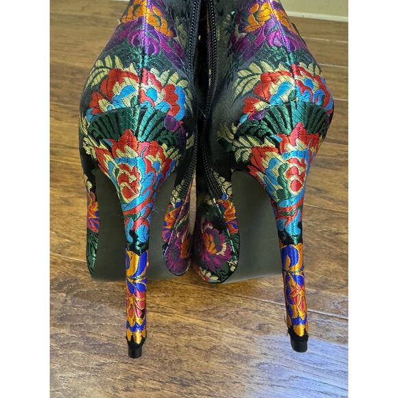 STEVE MADDEN Fuego Ribbon Lace Up, Zipper Asian Embroidered Booties, Sz 7 - Picture 9 of 13